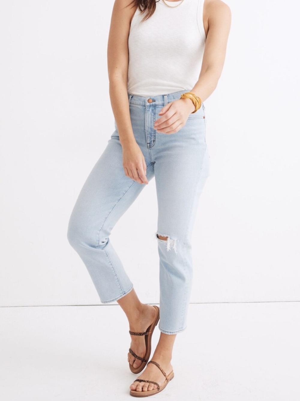 Madewell Light Blue Mid-Rise Classic Straight Jean in Wellingford wash